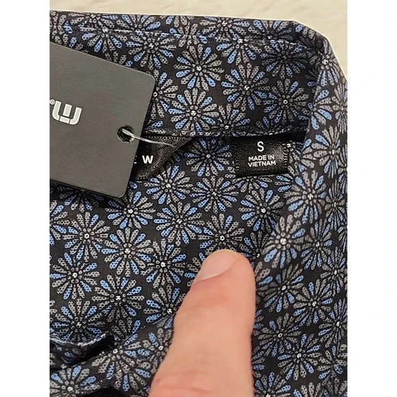 Travis Mathew NWT‎ Country Mile Long Sleeve Shirt Mens S Black Button-up Floral - Picture 3 of 9